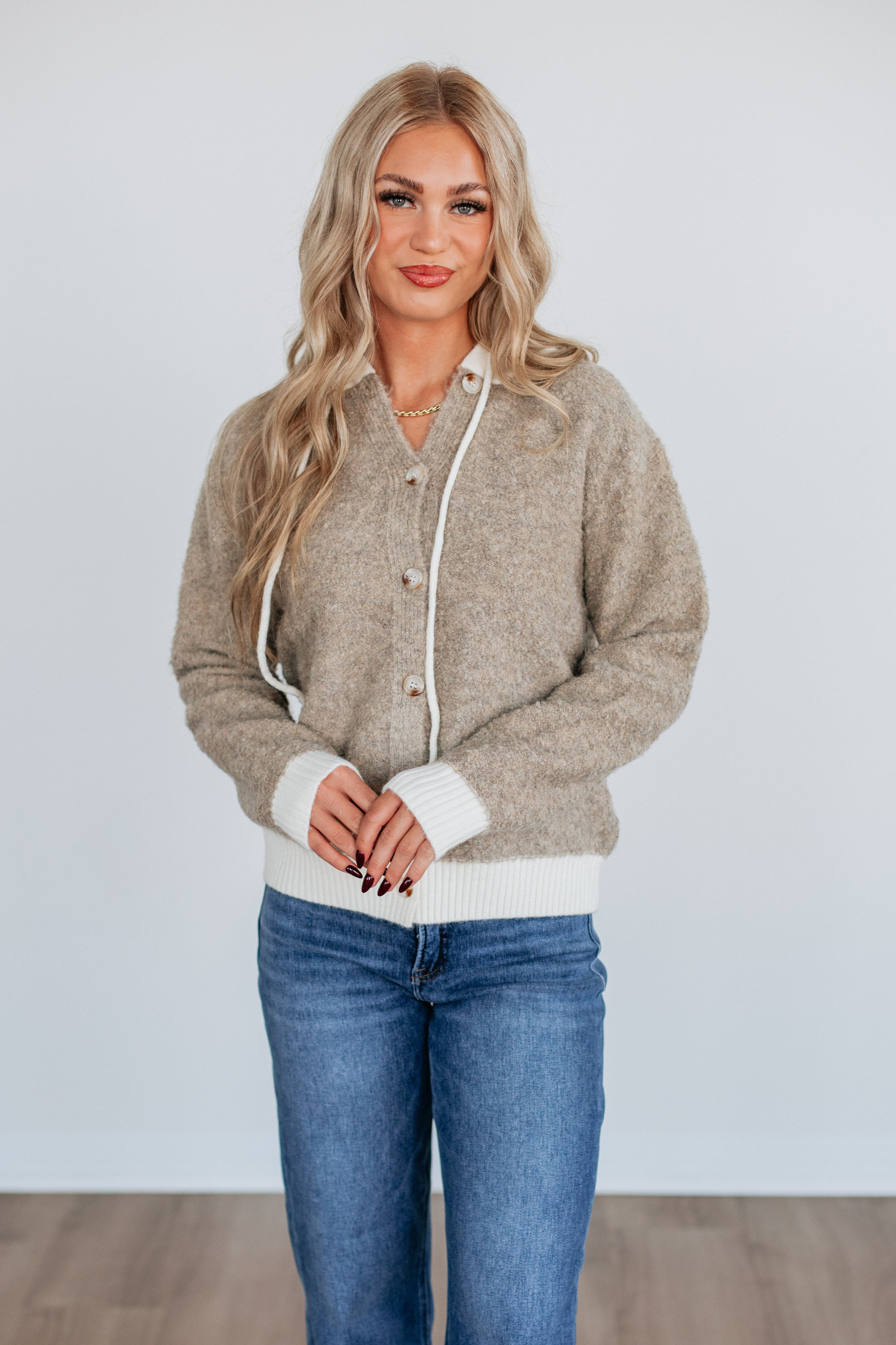 Tailsey Hooded Sweater - Image 5